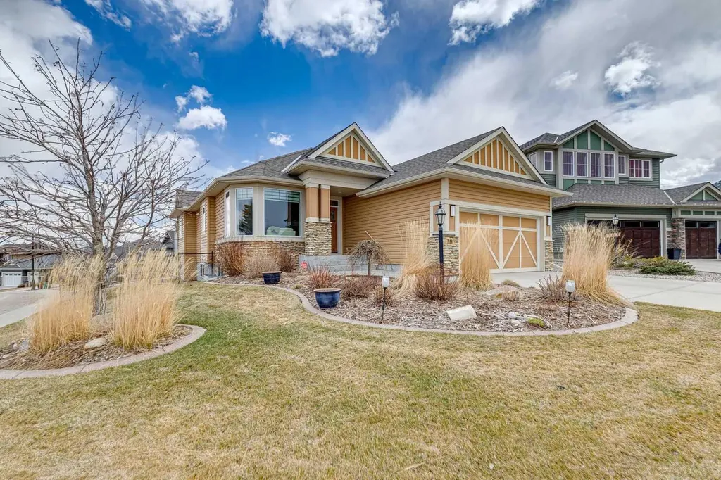 101 Sheep River Crest Okotoks AB T1S 2B6