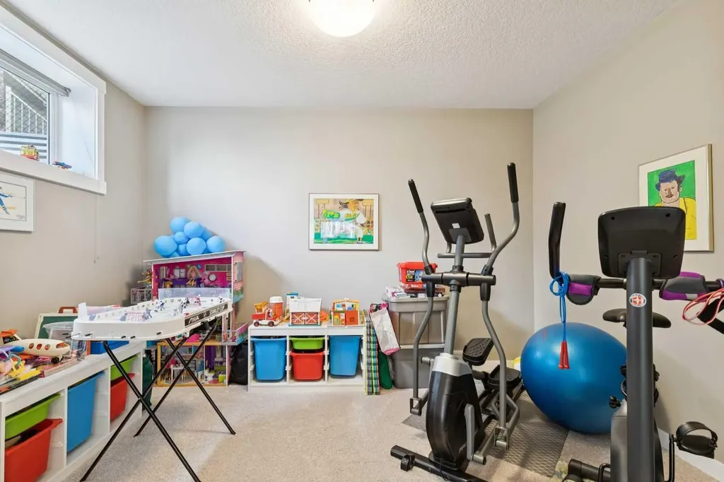 101 Sheep River Crest Okotoks AB T1S 2B6