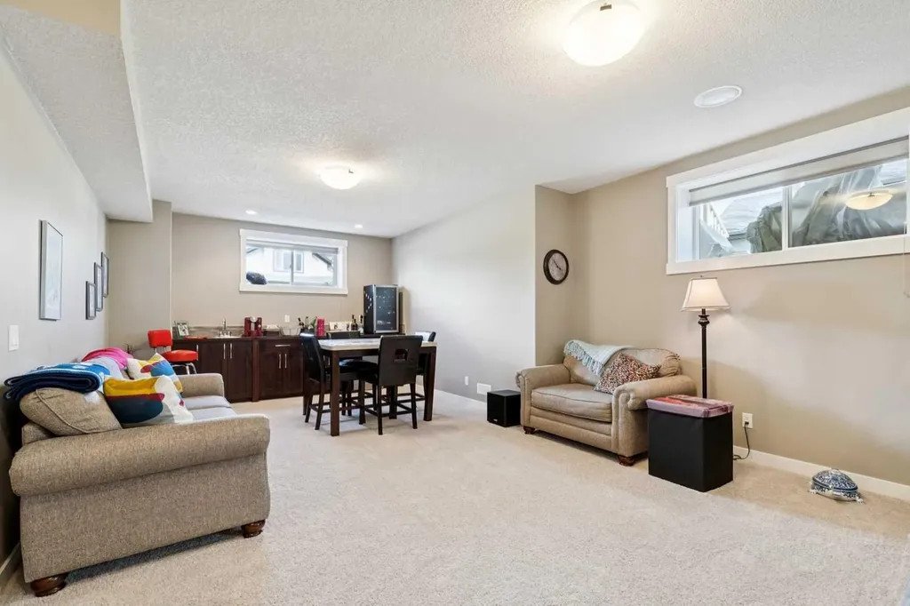 101 Sheep River Crest Okotoks AB T1S 2B6