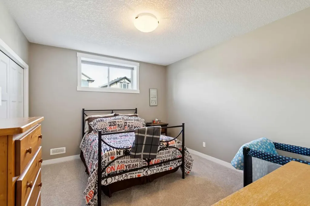 101 Sheep River Crest Okotoks AB T1S 2B6