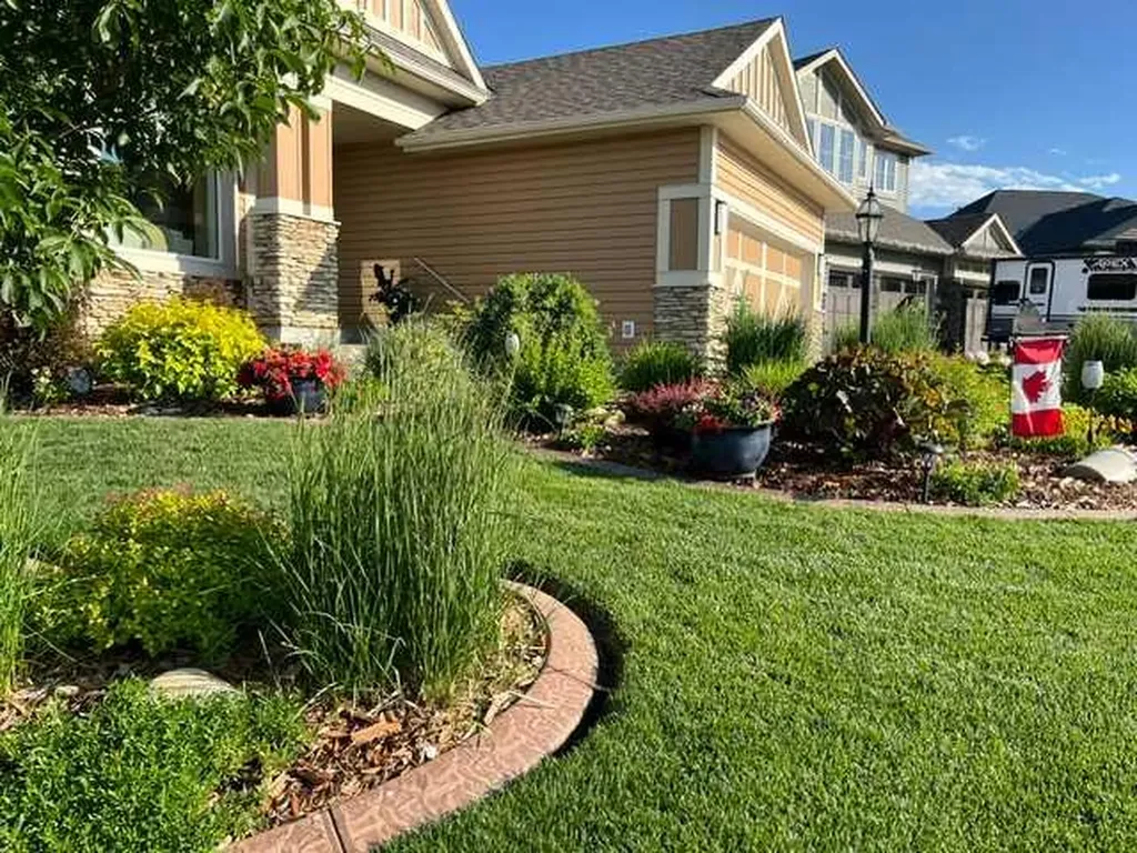 101 Sheep River Crest Okotoks AB T1S 2B6