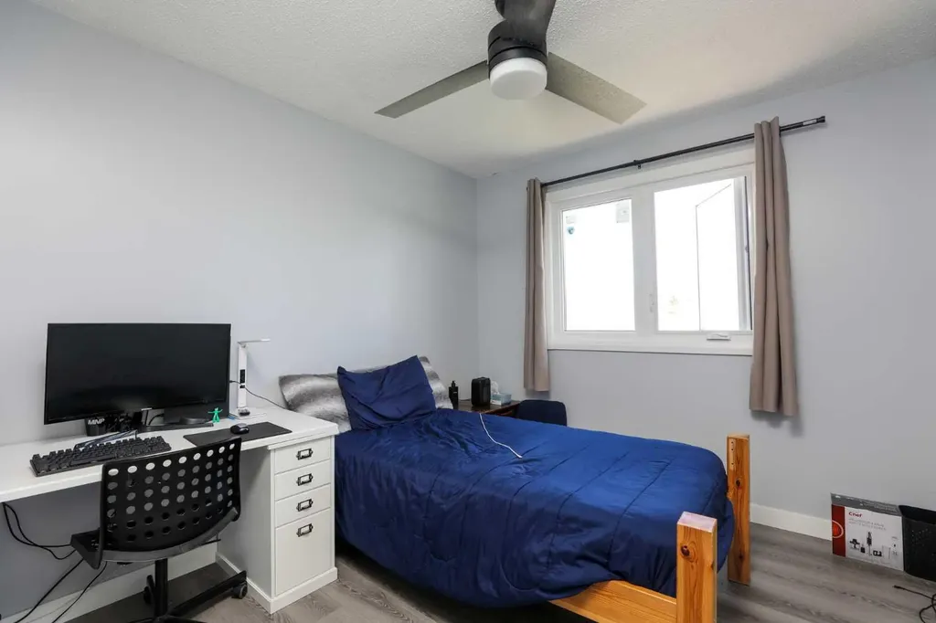 97 Laval Court W Lethbridge AB T1K 4G2