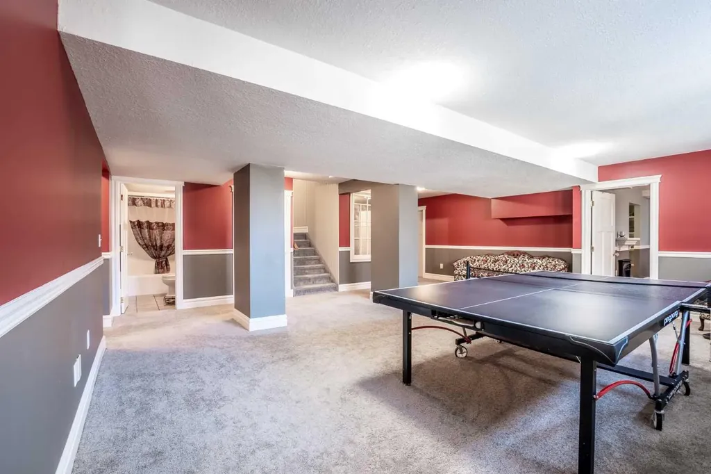 546017 104 Street E Rural Foothills County AB T1V1P3