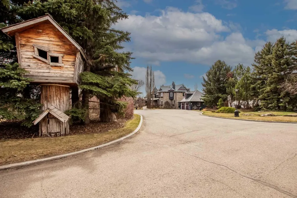 546017 104 Street E Rural Foothills County AB T1V1P3