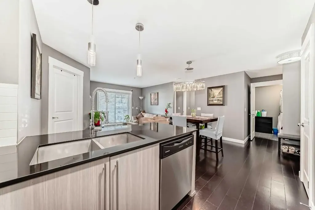 11 Mahogany Row SE Calgary AB T3M 2L6