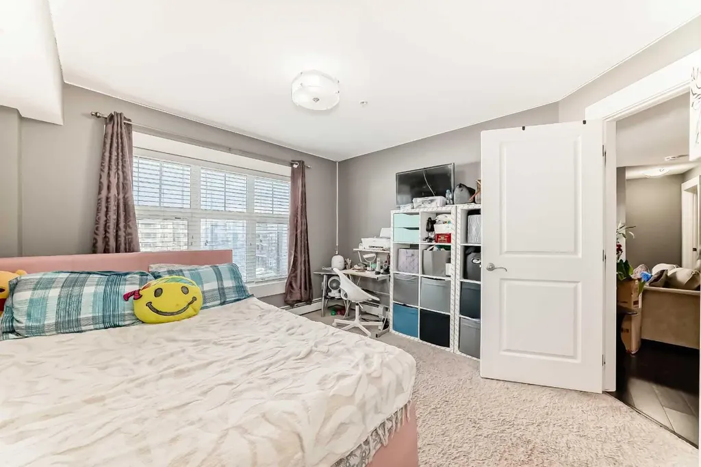 11 Mahogany Row SE Calgary AB T3M 2L6