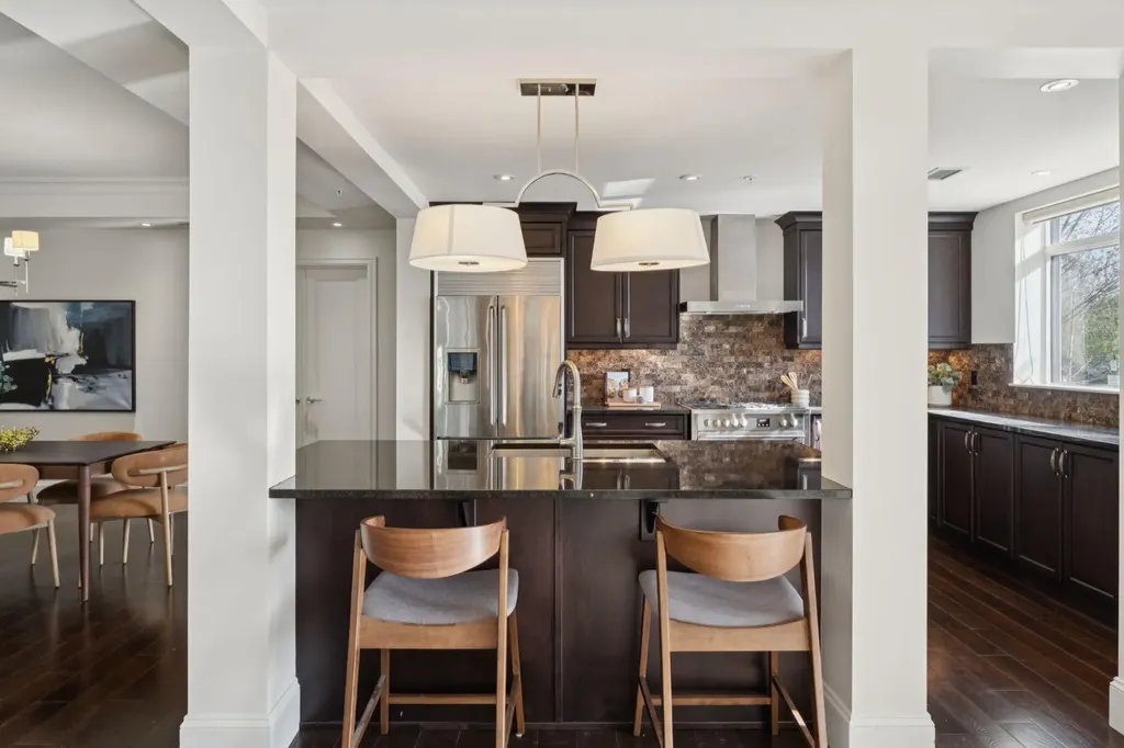 211 Quarry Way SE Calgary AB T2C 4K6