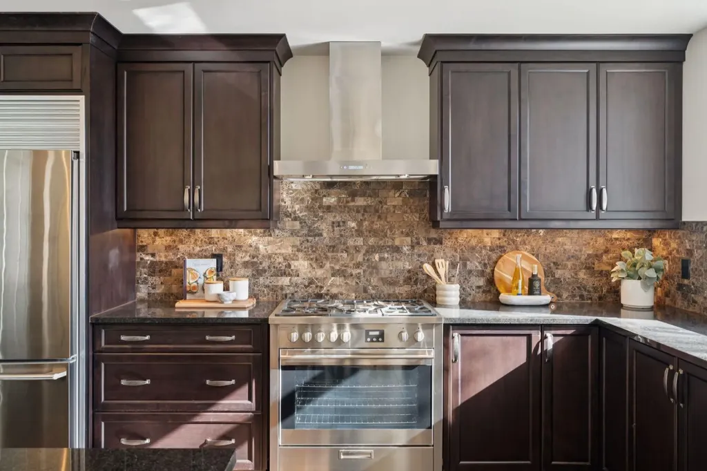 211 Quarry Way SE Calgary AB T2C 4K6