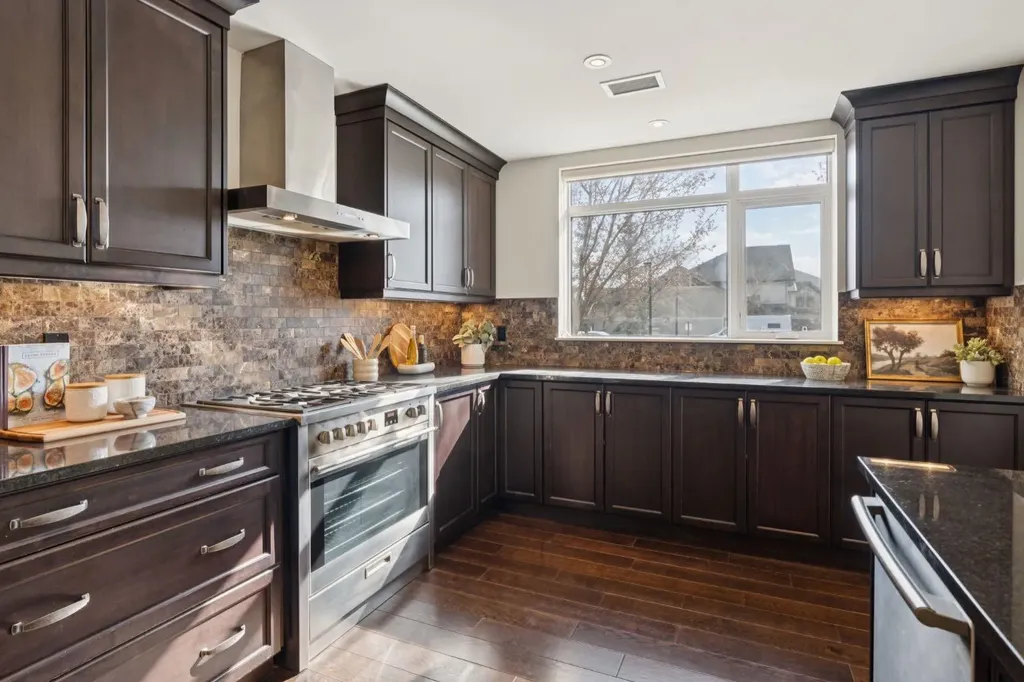 211 Quarry Way SE Calgary AB T2C 4K6