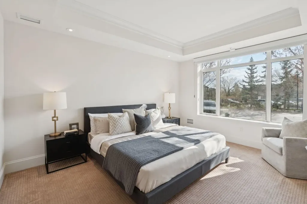 211 Quarry Way SE Calgary AB T2C 4K6