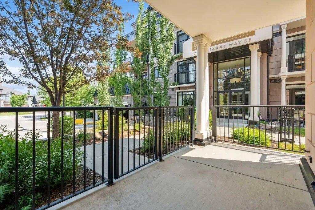 211 Quarry Way SE Calgary AB T2C 4K6