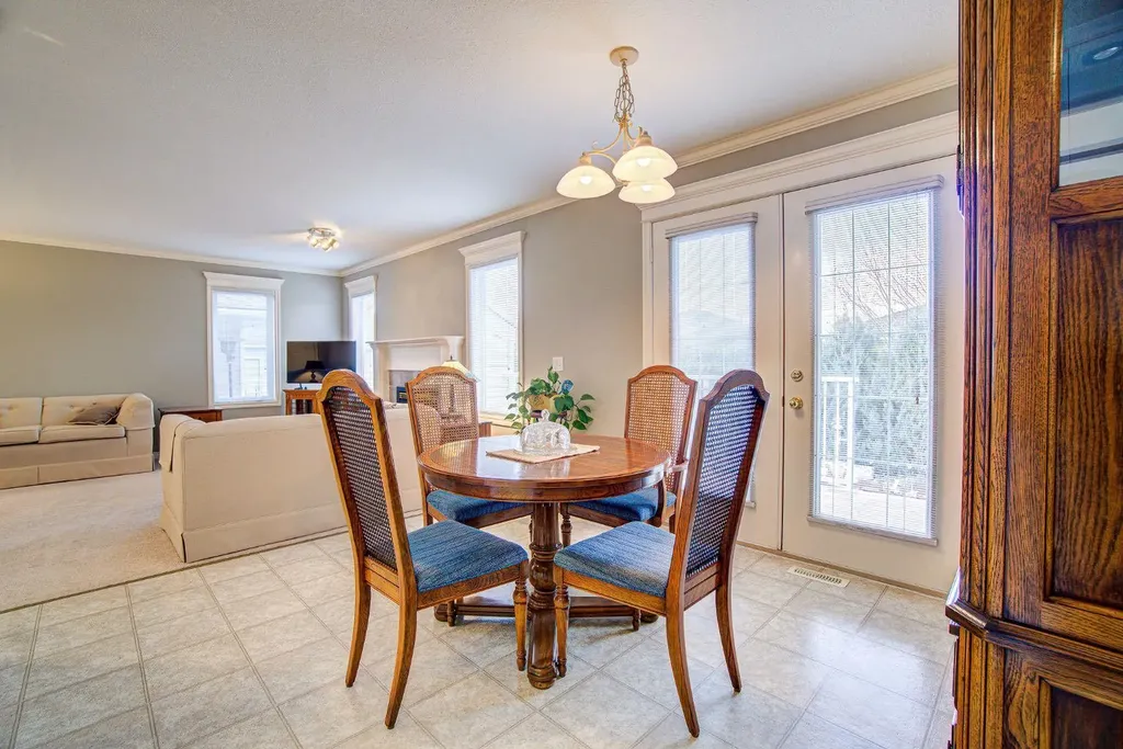26 Skyline Crescent Claresholm AB T0L 0T0