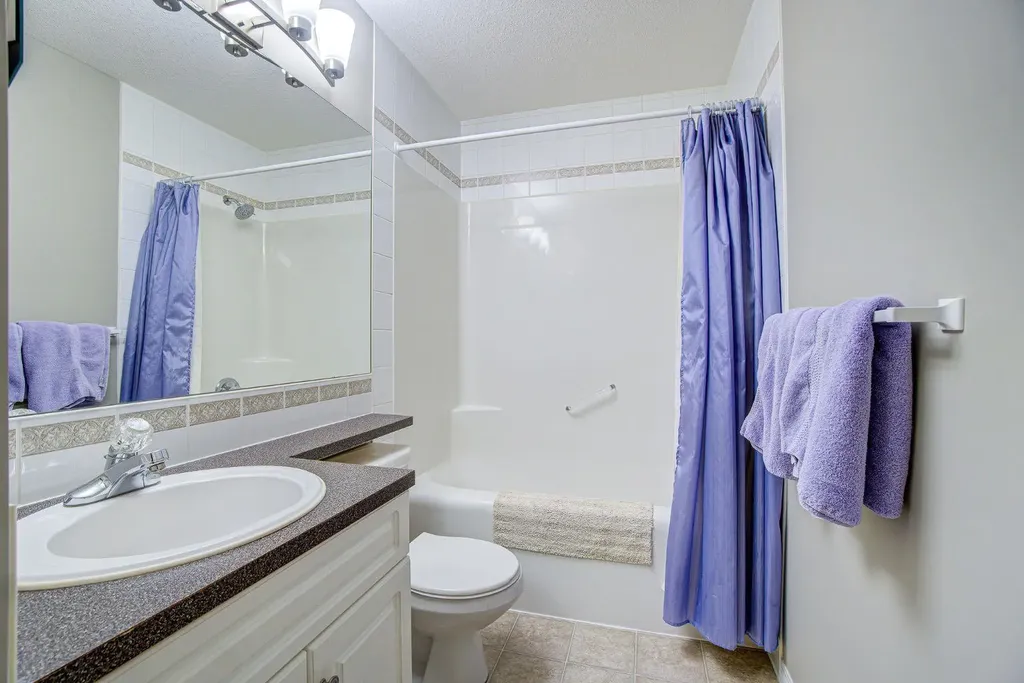 26 Skyline Crescent Claresholm AB T0L 0T0