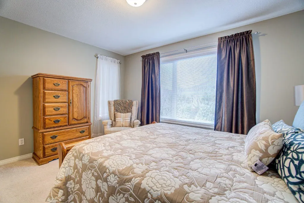 26 Skyline Crescent Claresholm AB T0L 0T0
