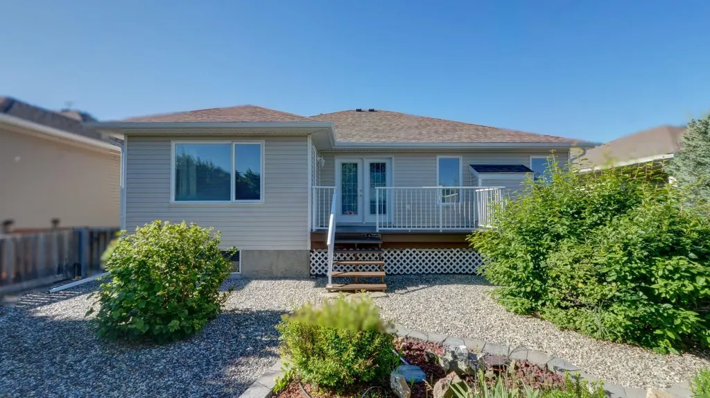 26 Skyline Crescent Claresholm AB T0L 0T0