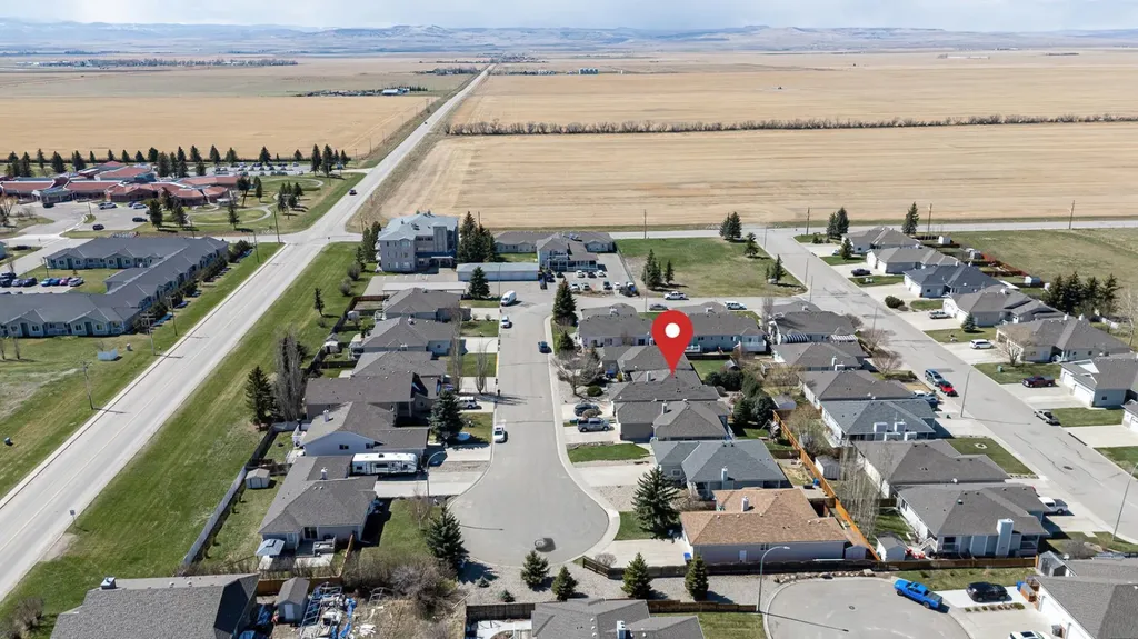26 Skyline Crescent Claresholm AB T0L 0T0