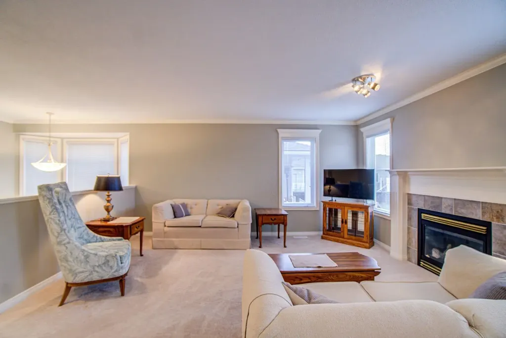26 Skyline Crescent Claresholm AB T0L 0T0