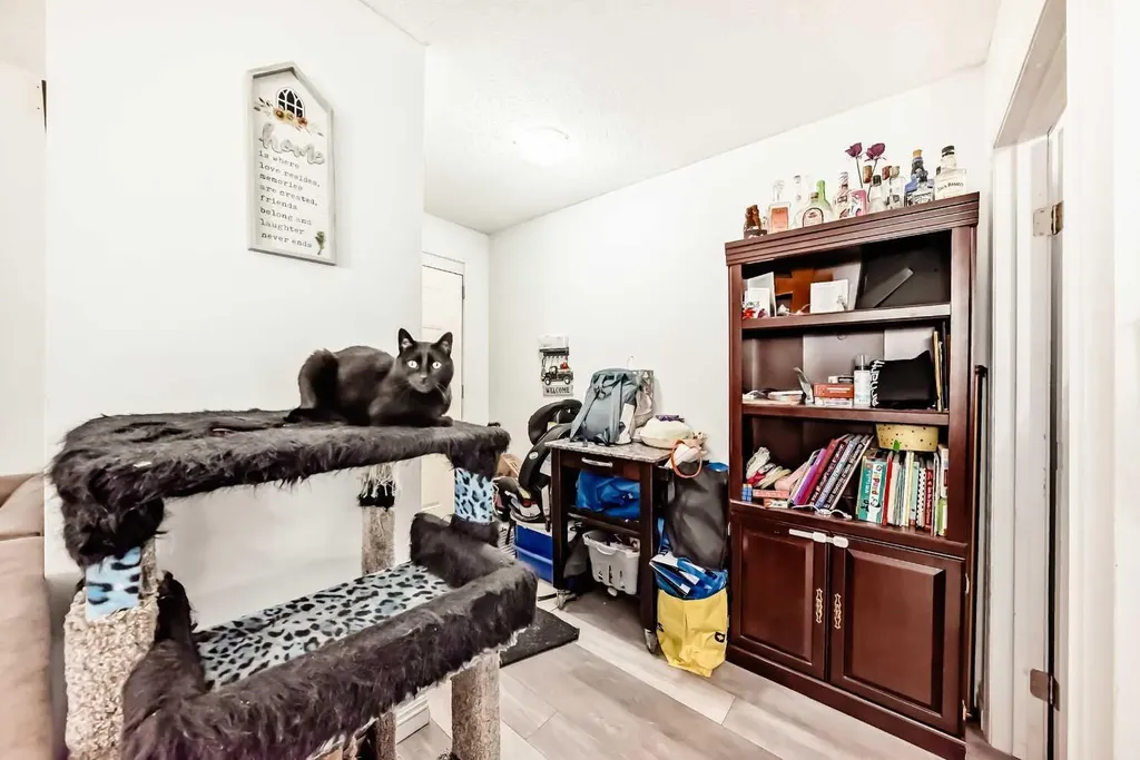 3042 Doverville Crescent SE Calgary AB t2b1t9
