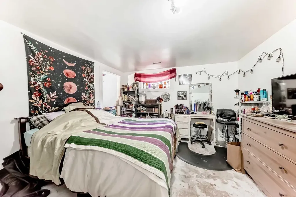 3042 Doverville Crescent SE Calgary AB t2b1t9