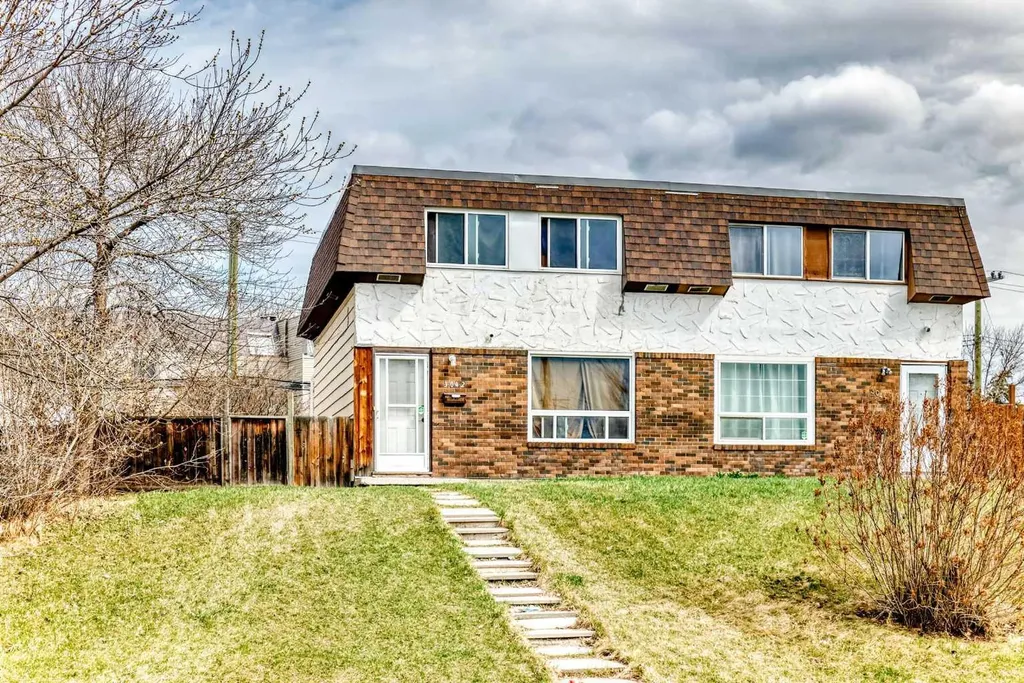 3042 Doverville Crescent SE Calgary AB t2b1t9