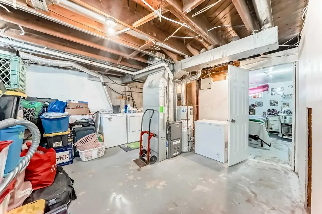 3042 Doverville Crescent SE Calgary AB t2b1t9