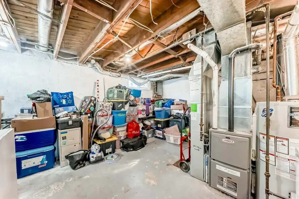 3042 Doverville Crescent SE Calgary AB t2b1t9