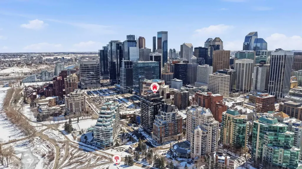 730 2 Avenue SW Calgary AB T2P 1R8
