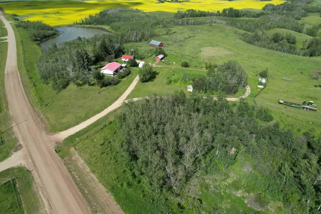 38311 Range Road 244 Rural Lacombe County AB T0C 0Y0