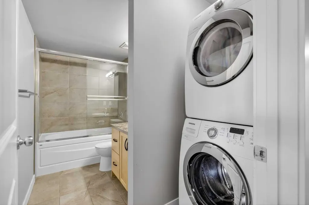 125 23 Avenue SW Calgary AB T2S 0H9