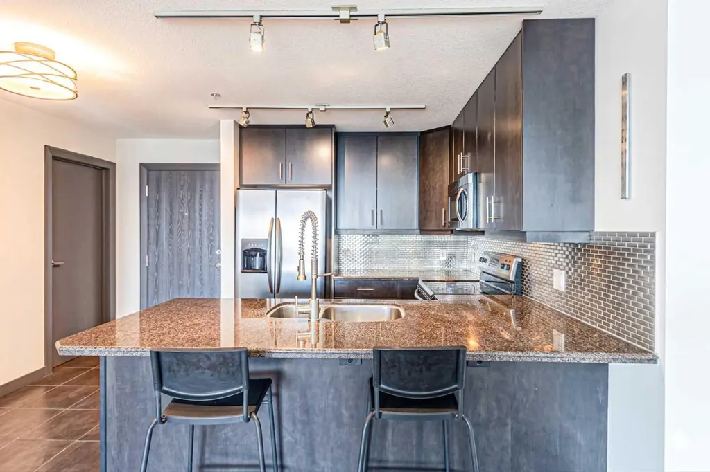 210 15 Avenue SE Calgary AB T2G 0B5