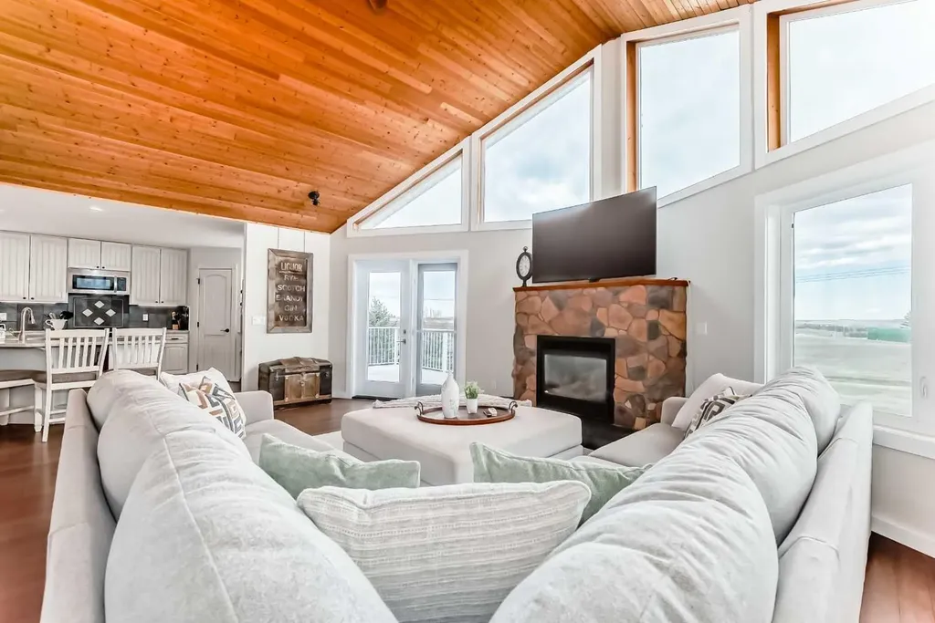 349030 Tamarack Drive E Rural Foothills County AB T1S 5B8