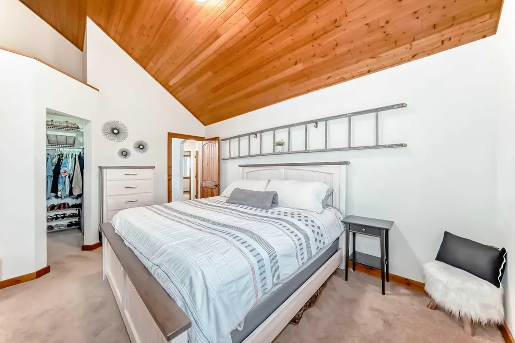 349030 Tamarack Drive E Rural Foothills County AB T1S 5B8