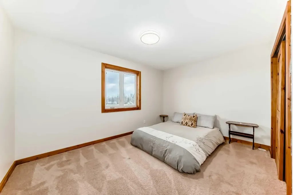 349030 Tamarack Drive E Rural Foothills County AB T1S 5B8