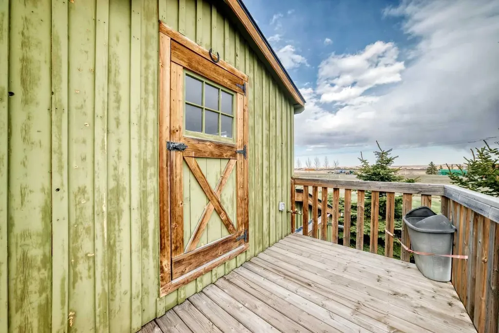 349030 Tamarack Drive E Rural Foothills County AB T1S 5B8