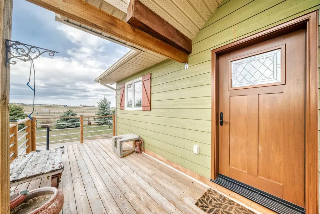 349030 Tamarack Drive E Rural Foothills County AB T1S 5B8