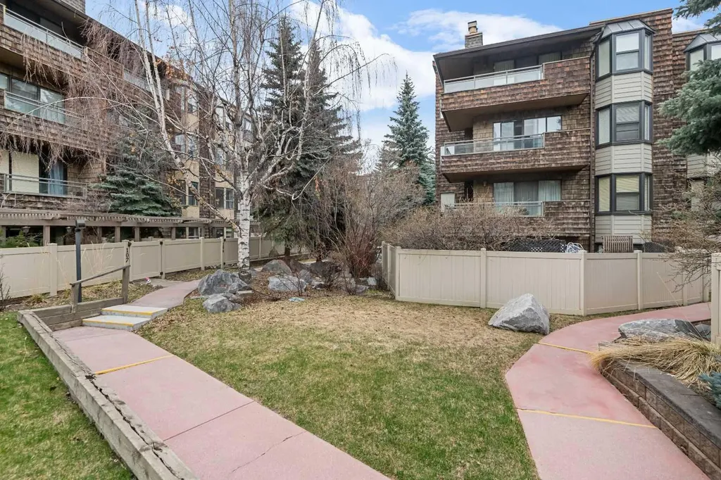 3730 50 Street NW Calgary AB T3A 2V9