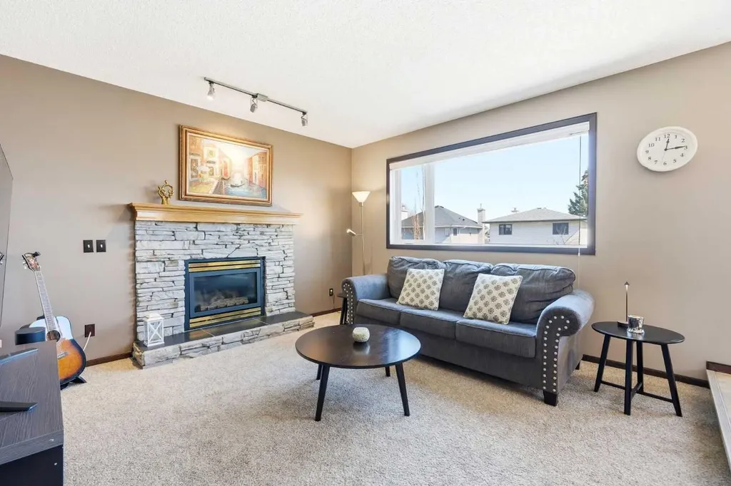 129 Arbour Ridge Circle NW Calgary AB T3G 3Y9