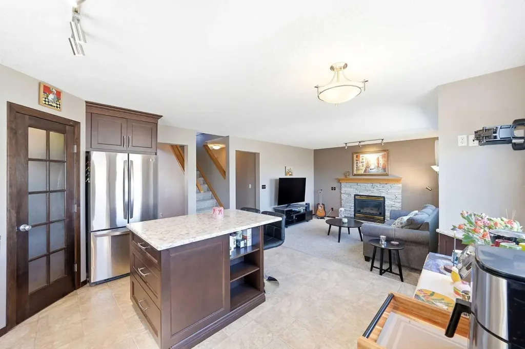 129 Arbour Ridge Circle NW Calgary AB T3G 3Y9