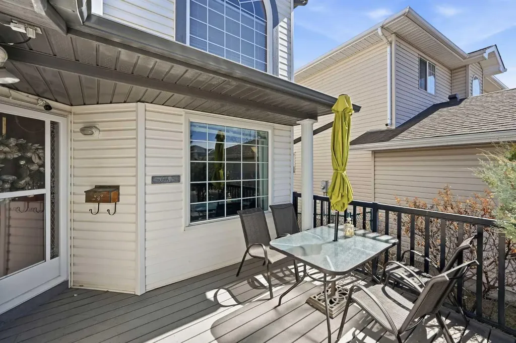 129 Arbour Ridge Circle NW Calgary AB T3G 3Y9