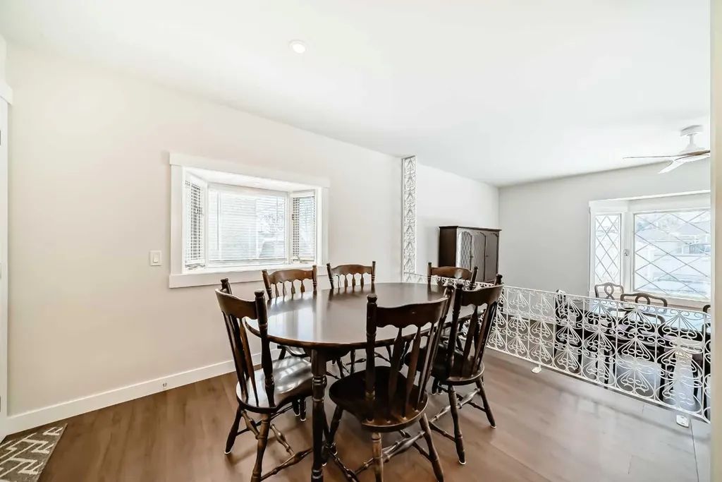 7427 25 Street SE Calgary AB T2C 1A3