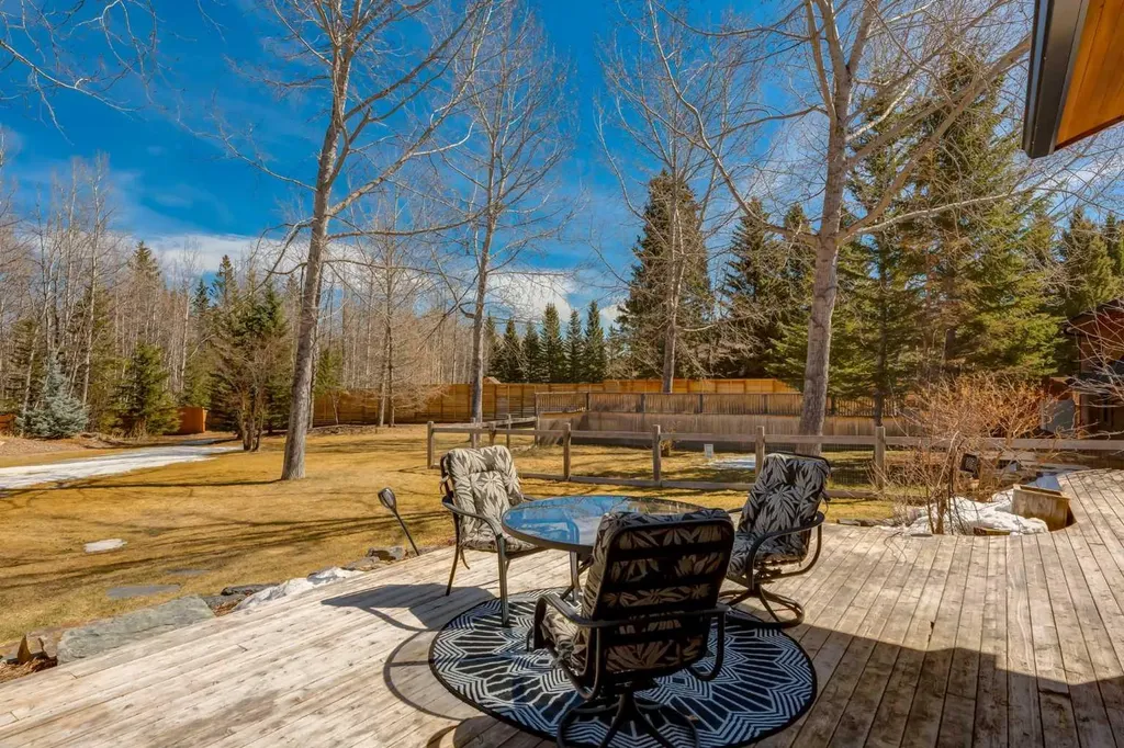 20 Mountain View Park Rural Rocky View County AB T0L 0K0