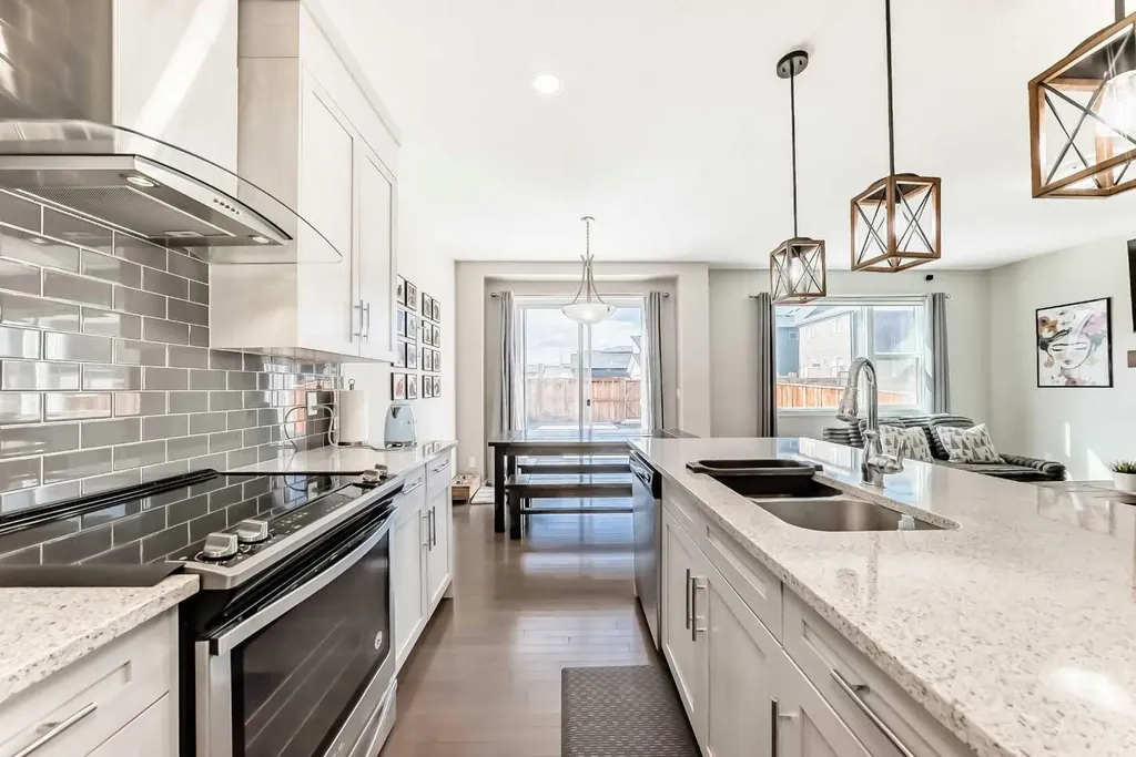 101 Belmont Terrace SW Calgary AB T2X 4H3