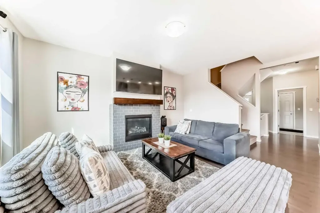 101 Belmont Terrace SW Calgary AB T2X 4H3