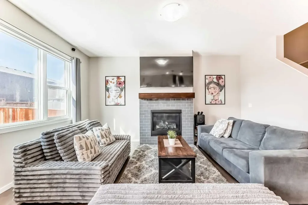 101 Belmont Terrace SW Calgary AB T2X 4H3