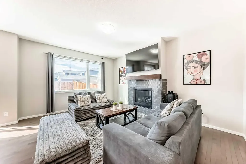 101 Belmont Terrace SW Calgary AB T2X 4H3