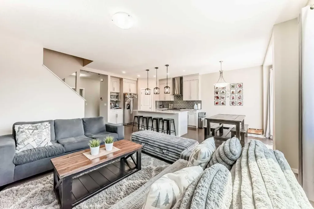 101 Belmont Terrace SW Calgary AB T2X 4H3