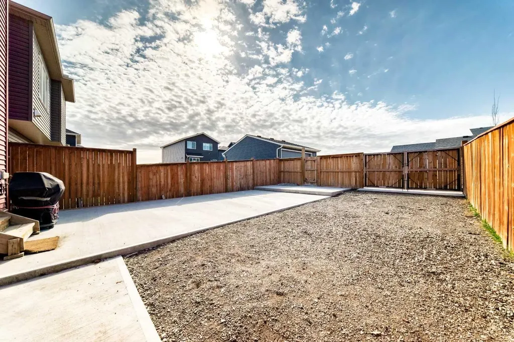 101 Belmont Terrace SW Calgary AB T2X 4H3