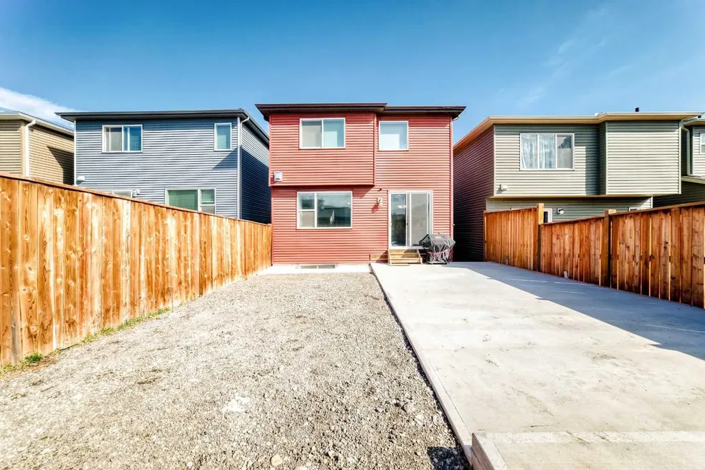 101 Belmont Terrace SW Calgary AB T2X 4H3