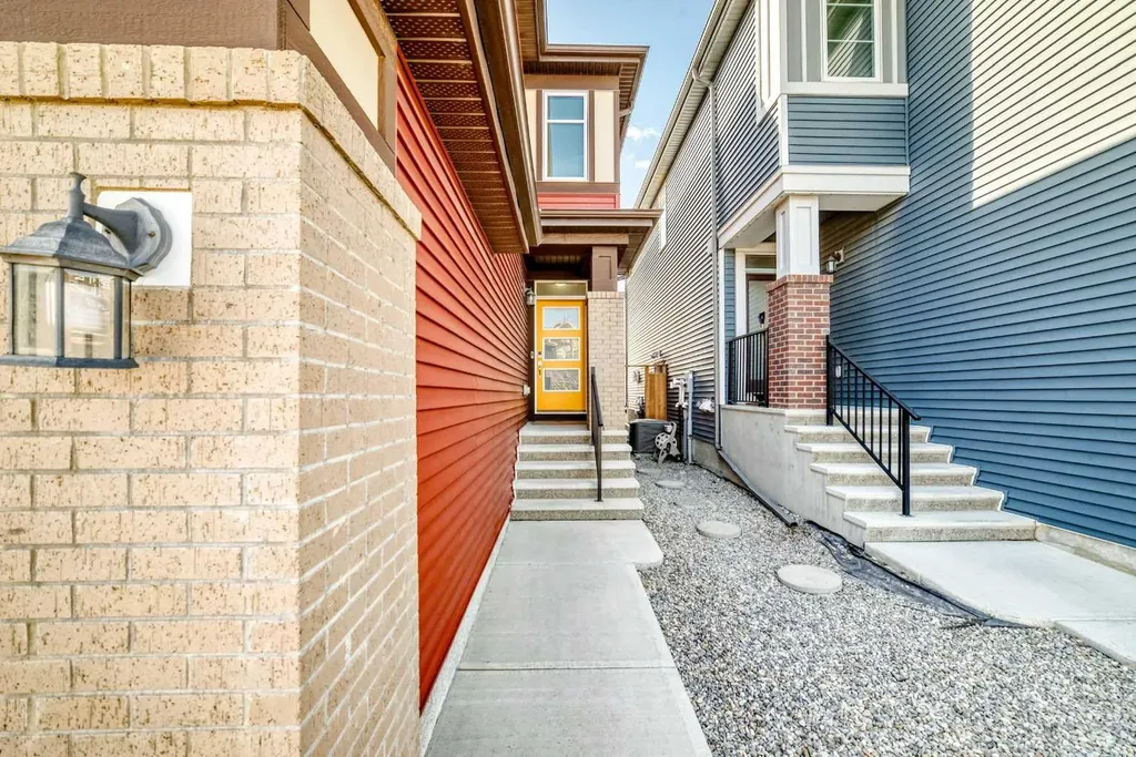 101 Belmont Terrace SW Calgary AB T2X 4H3