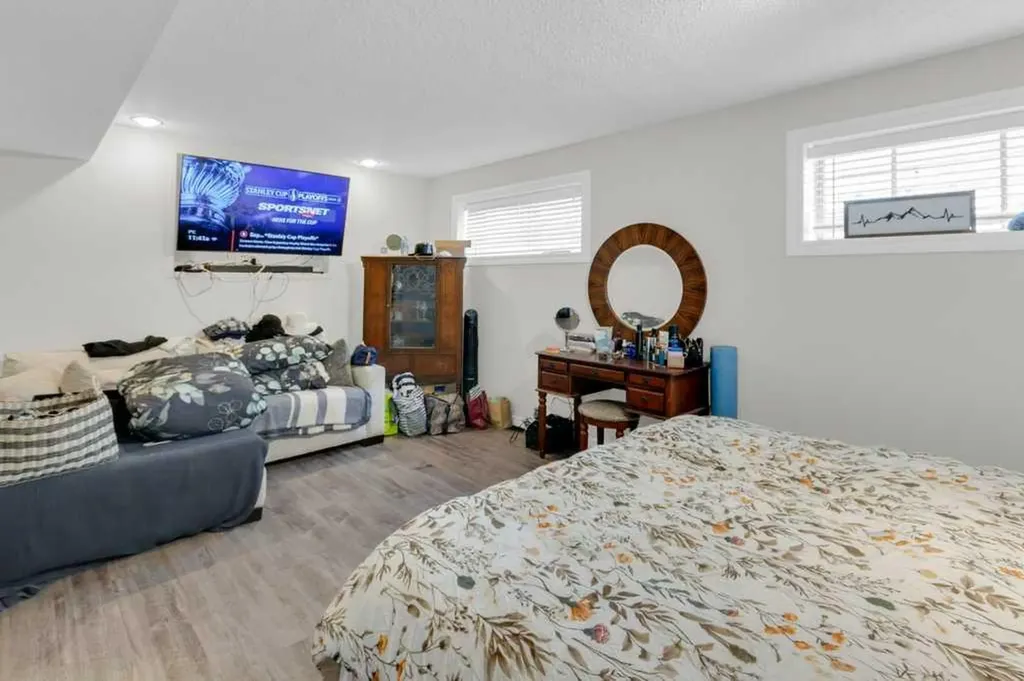 171 Erin Mount Place SE Calgary AB T2B 2T3